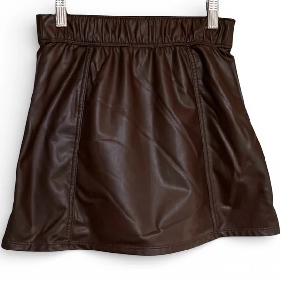 Abercrombie Kids Dark Brown Faux Leather Mini Skirt Size 13/14 - Picture 2 of 5